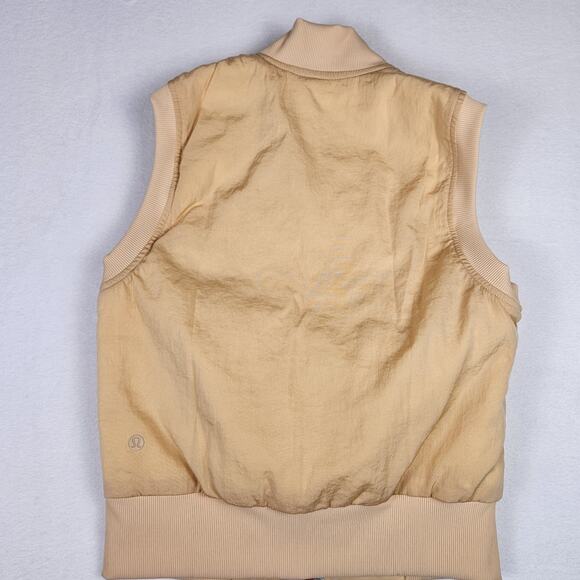 Lululemon Non-Stop Bomber Vest Reversible Womens 0 XS Puffer Gym Apricot Outdoor - Picture 9 of 16